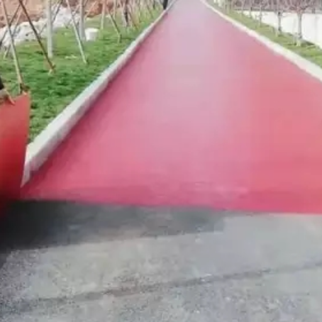 山东​ 彩色路面喷涂翻新是一种低成本